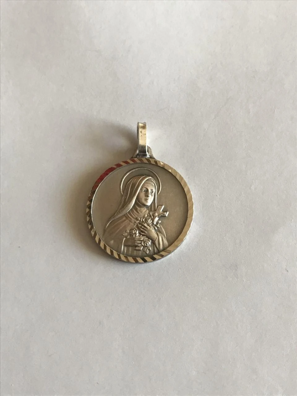 Médaille pendentif pendant colgante hanger siogairlin pingente anhanger Thérèse